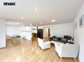 Pronájem bytu, 3+kk, 101 m²