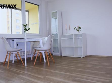 Pronájem bytu, 1+kk, 32 m²
