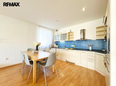 Prodej bytu, 4+kk, 89 m²