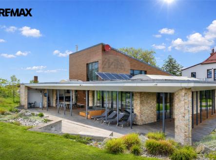 Prodej domu/vily, 860 m²