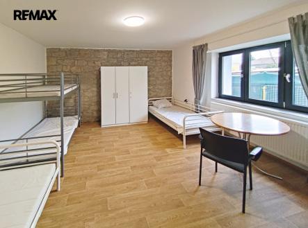 Pronájem domu/vily, 164 m²