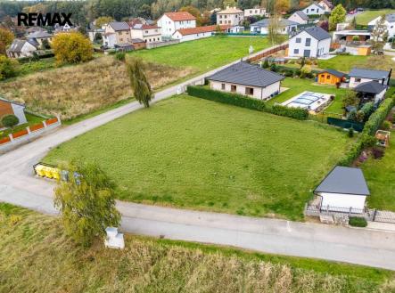 Prodej pozemku pro bydlení, 1 212 m²