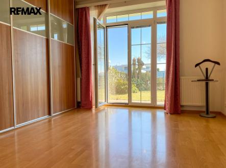 Pronájem bytu, 3+kk, 110 m²