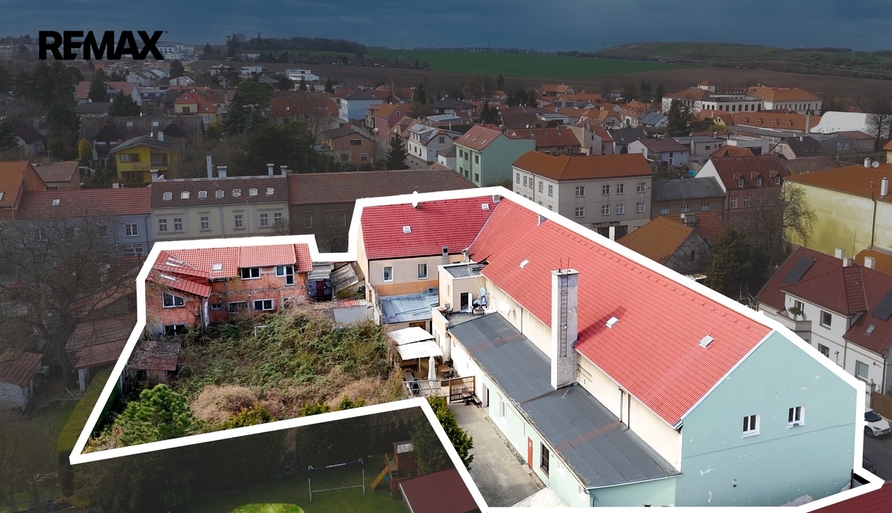 Soubor nemovitostí vytváří kompaktní rozvojové území s mimořádným potenciálem pro výstavbu