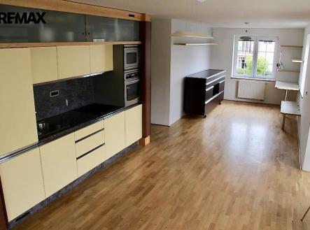 Pronájem bytu, 2+kk, 106 m²