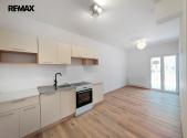 Pronájem bytu, 1+kk, 45 m²