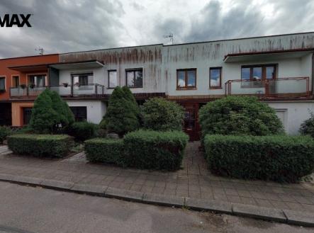 Pronájem domu/vily, 157 m²