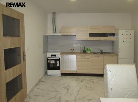 Pronájem bytu, 1+1, 50 m²