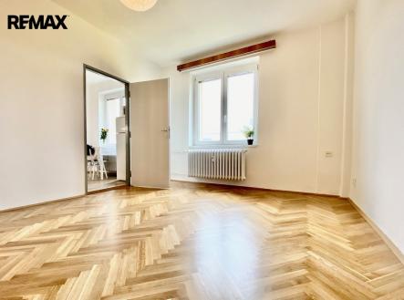 Pronájem bytu, 2+1, 49 m²