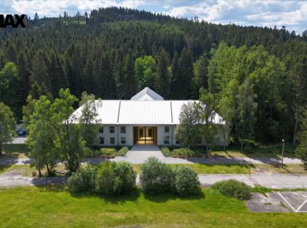 Prodej hotel, 4 000 m²