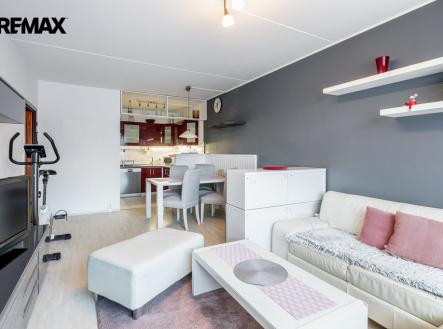 Pronájem bytu, 3+kk, 64 m²