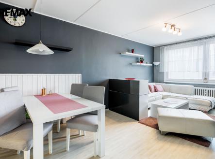 Pronájem bytu, 3+kk, 64 m²