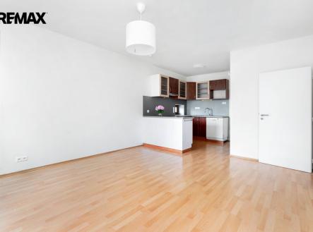 Pronájem bytu, 3+kk, 77 m²