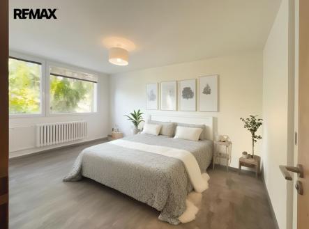 Pronájem bytu, 3+kk, 90 m²