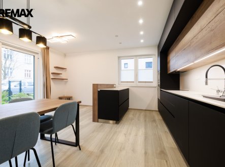 Prodej bytu, 3+kk, 82 m², Hronov – náhled fotky 2