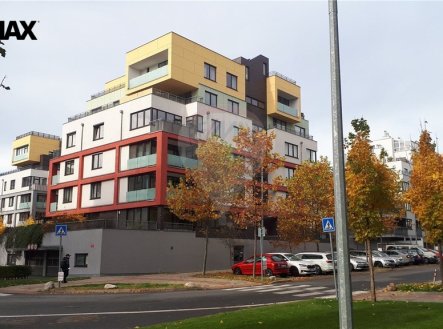 Pronájem bytu, 1+kk, 43 m²