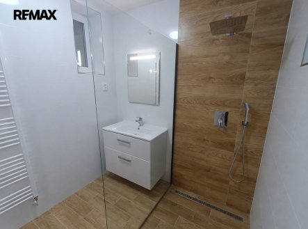 Pronájem bytu, 3+1, 114 m²