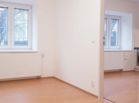 Pronájem bytu, 2+kk, 40 m²