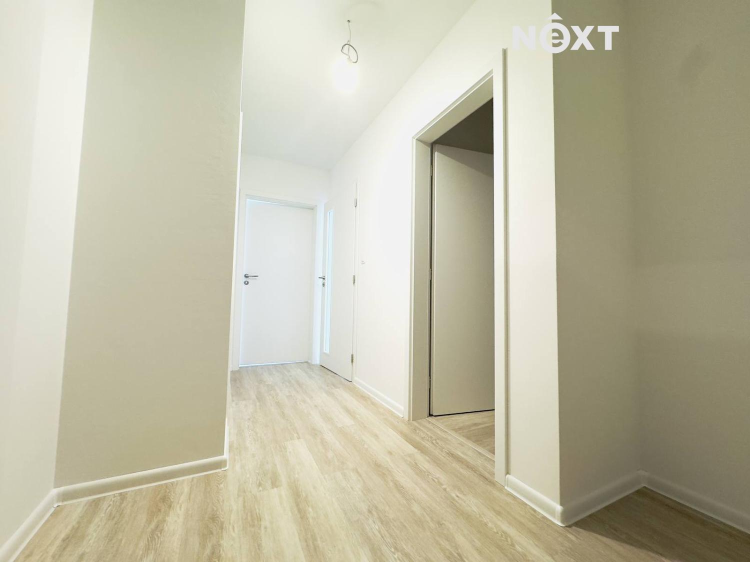 Pronájem byt 2+kk, 78㎡