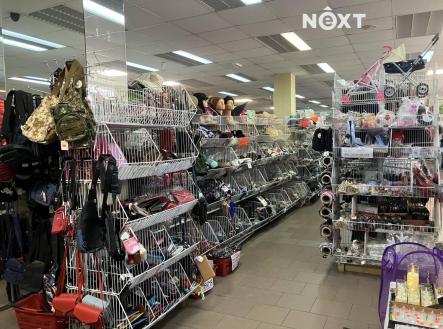 Pronájem komerčního objektu, obchodní centrum, 567 m²