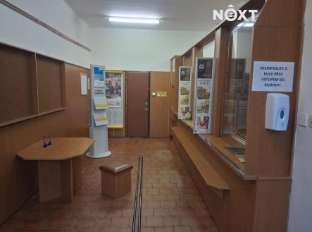 Pronájem komerčního objektu, obchodní centrum, 350 m²