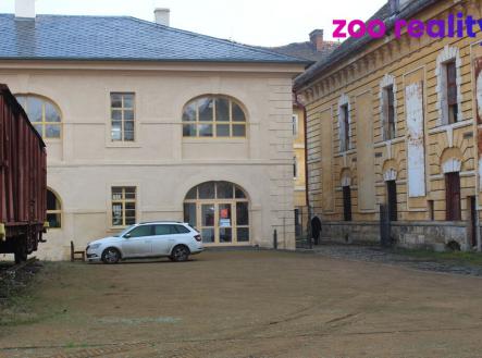 Pronájem - kanceláře, 131 m²