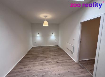 Pronájem - dům/vila, 84 m²