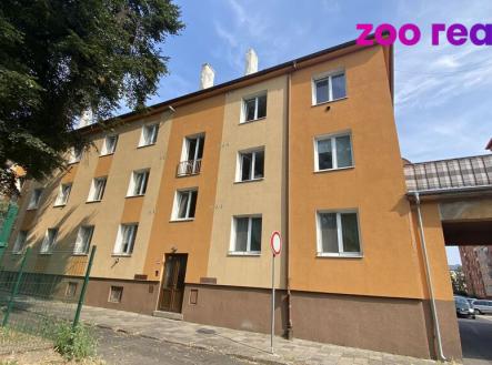 Pronájem bytu, 2+1, 77 m²