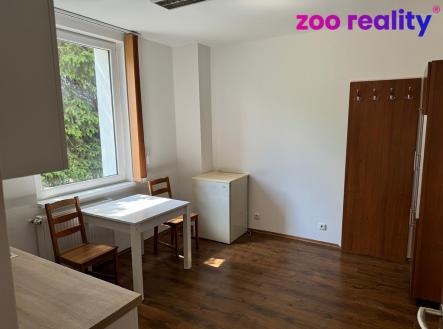 Pronájem - hotel, 269 m²