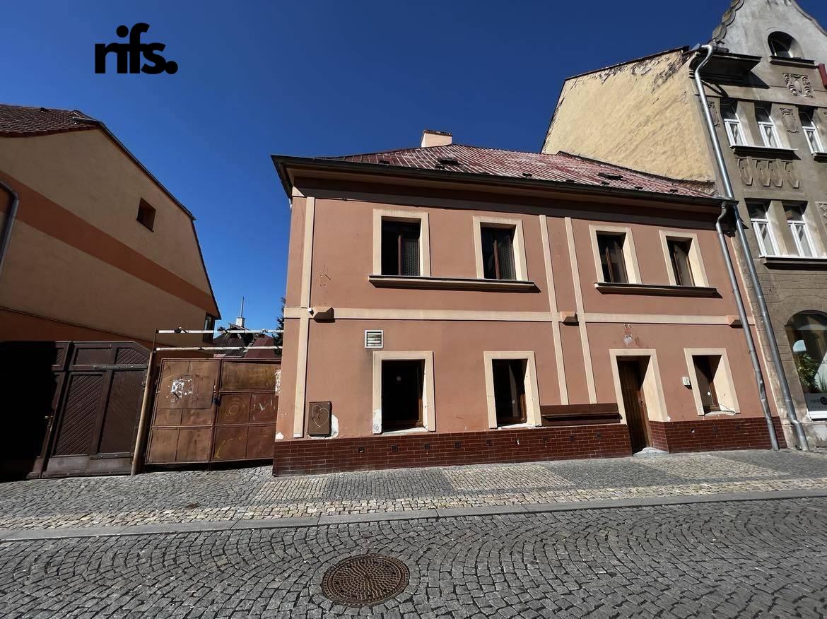Prodej dům Rodinný, 300㎡|Ústecký kraj, Chomutov, Jirkov, Chomutovská 60, 43111
