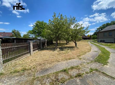 Prodej pozemku pro bydlení, 1 327 m²