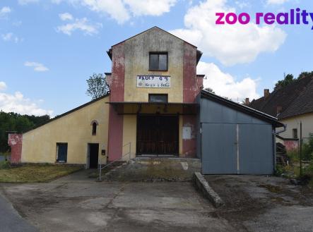 Prodej výrobní prostor, 1 065 m²