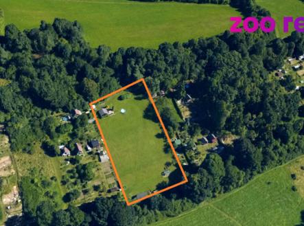 Prodej pozemku pro bydlení, 3 674 m²