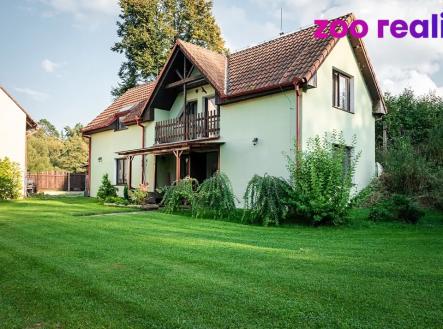 Prodej hotel, 1 795 m²