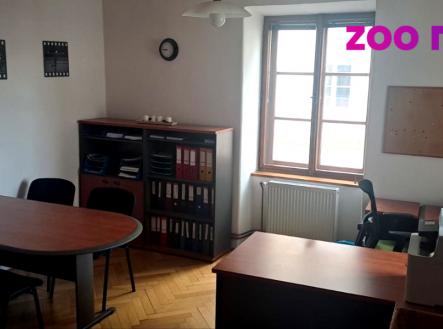 Pronájem kanceláře, 56 m²