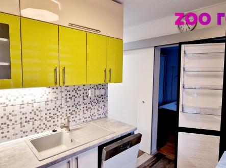 Pronájem bytu, 3+1, 77 m²