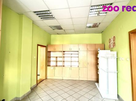 Prodej komerčního objektu, obchodní centrum, 320 m²