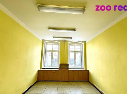 Prodej komerčního objektu, obchodní centrum, 320 m²