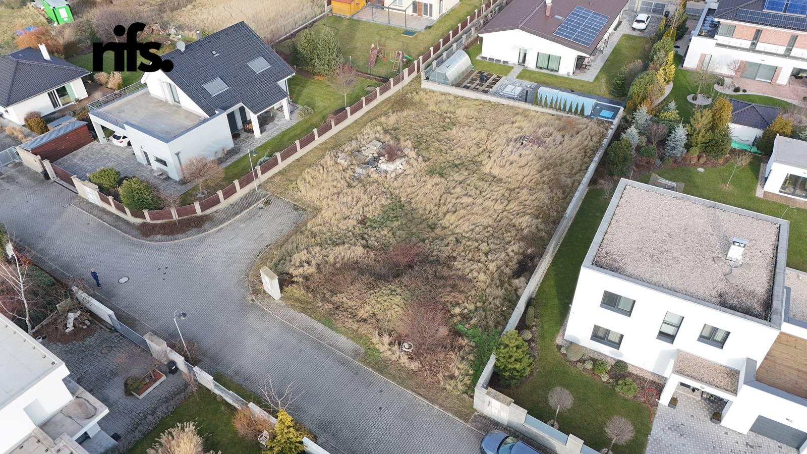 Prodej pozemek Bydlení, 879㎡|Praha-západ, Středočeský kraj, Jesenice, Osnice, 25242