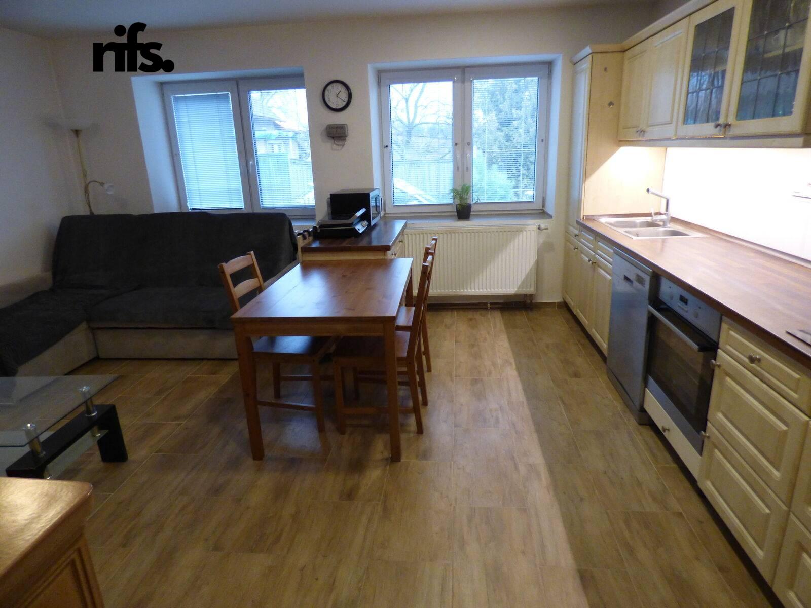 Prodej dům Rodinný, 80㎡|Pardubický kraj, Pardubice, Chvaletice, Hornická Čtvrť, 112, 53312