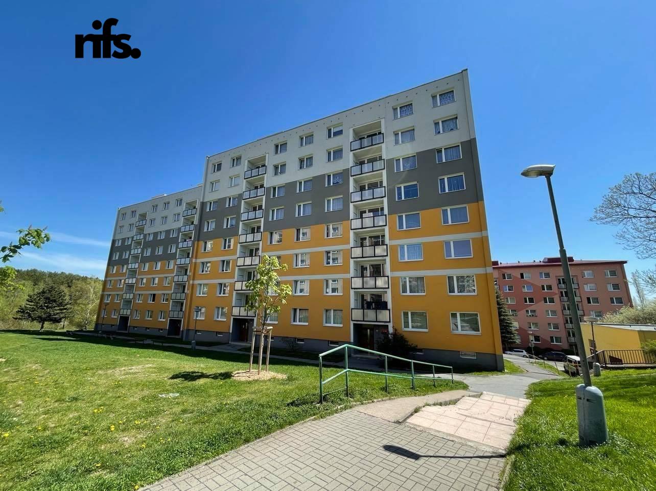 Pronájem byt 1 + 1, 35㎡|Ústecký kraj, Chomutov, Kyjická 4772, 43004