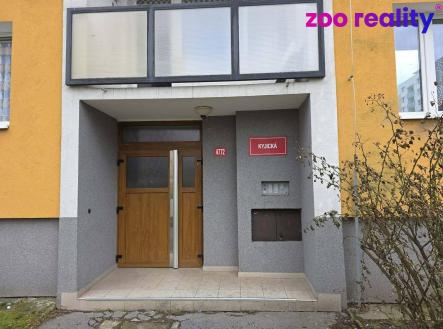 Pronájem bytu, 1+1, 35 m²