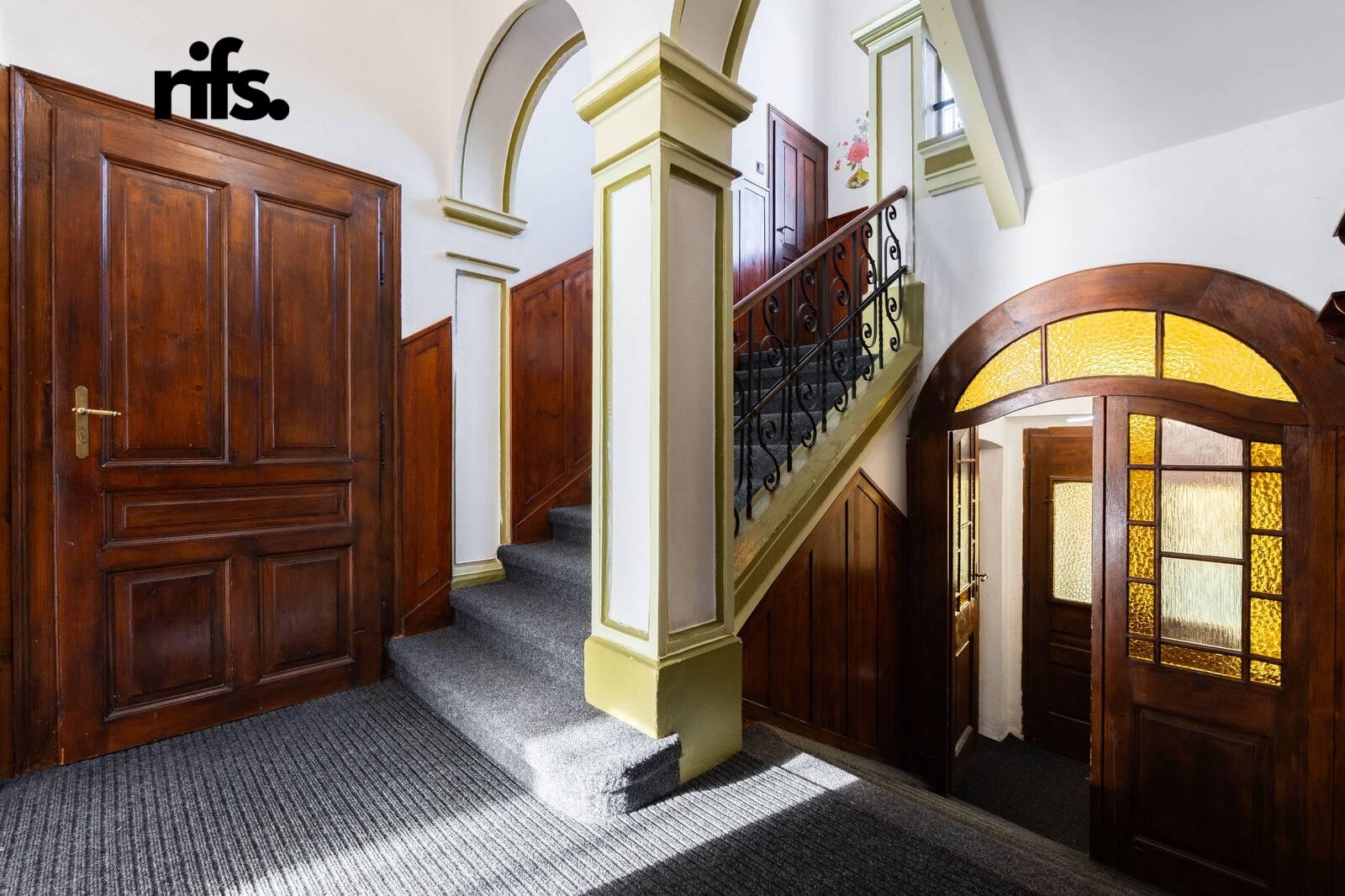 Prodej dům Vila, 355㎡|Ústecký kraj, Ústí nad Labem, Ústí nad Labem-město, Klíše, Brožíkova 133/1, 40