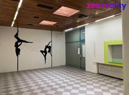 Pronájem komerčního objektu, obchodní centrum, 60 m²