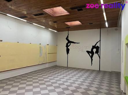 Pronájem komerčního objektu, obchodní centrum, 60 m²