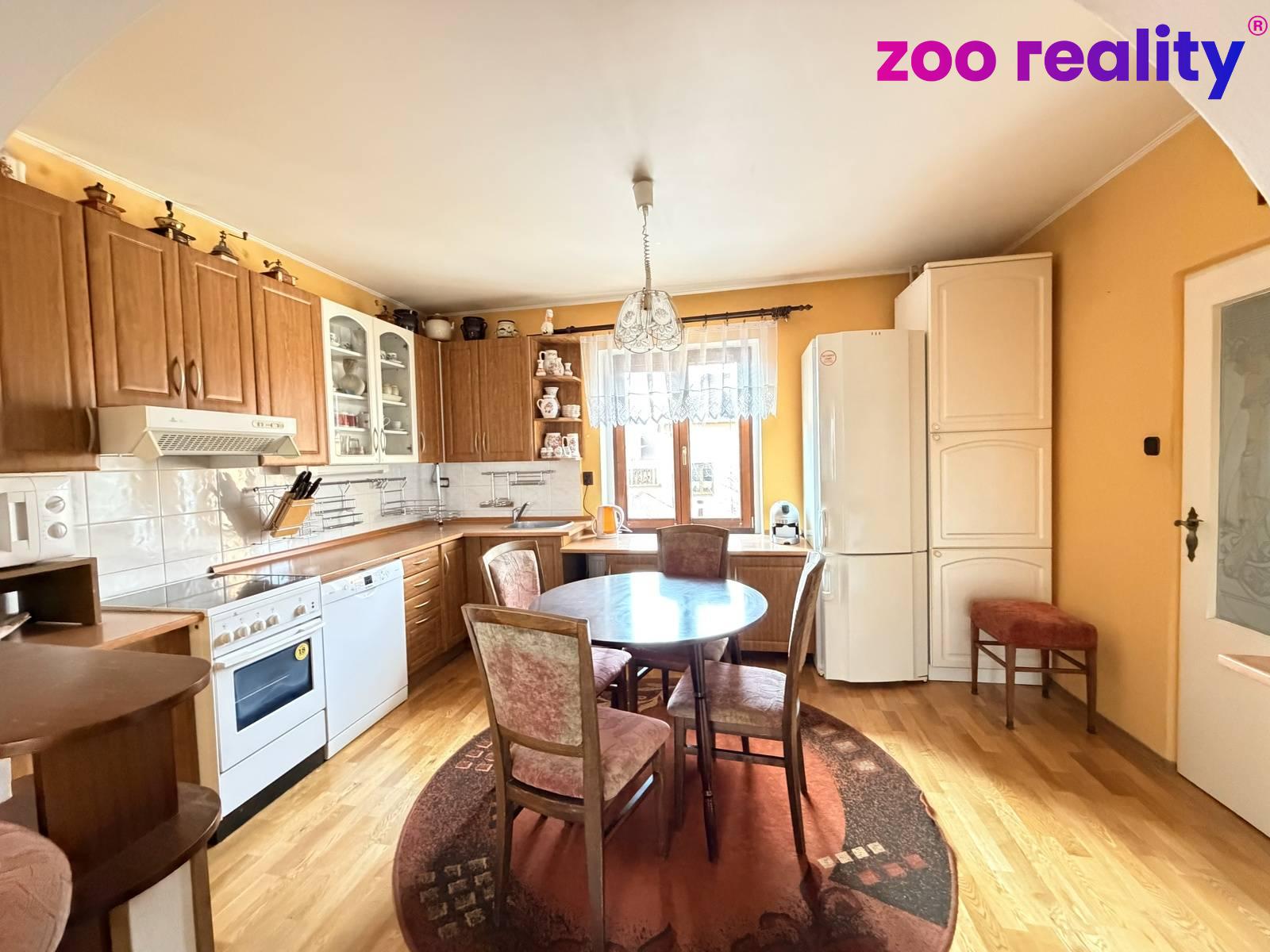 Prodej dům Rodinný, 210㎡|Ústecký kraj, Chomutov, Jezerní 1369/11, 43003