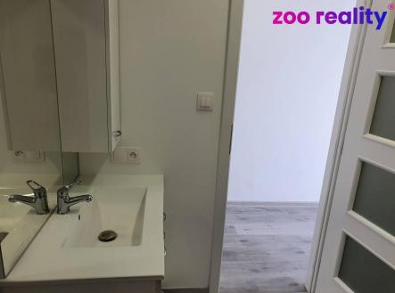 Pronájem bytu, 1+1, 37 m²