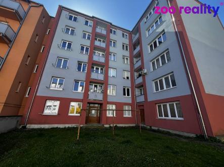 Prodej bytu, 1+kk, 310 m²