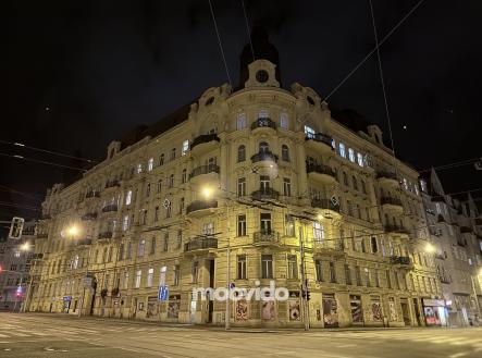 Prodej nájemního domu, 1 980 m²