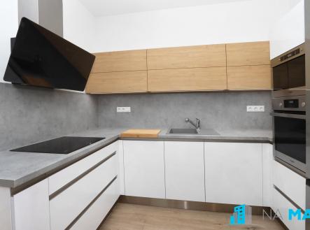 Pronájem bytu, 2+kk, 47 m² obrázek